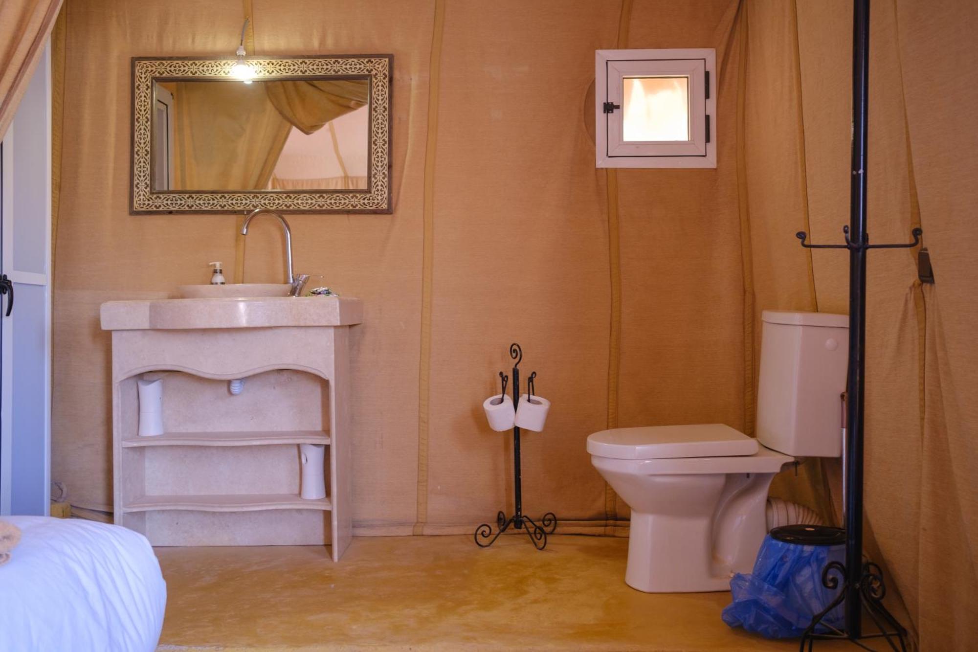 Camel Trips Luxury Camp Hotel Merzouga Bagian luar foto