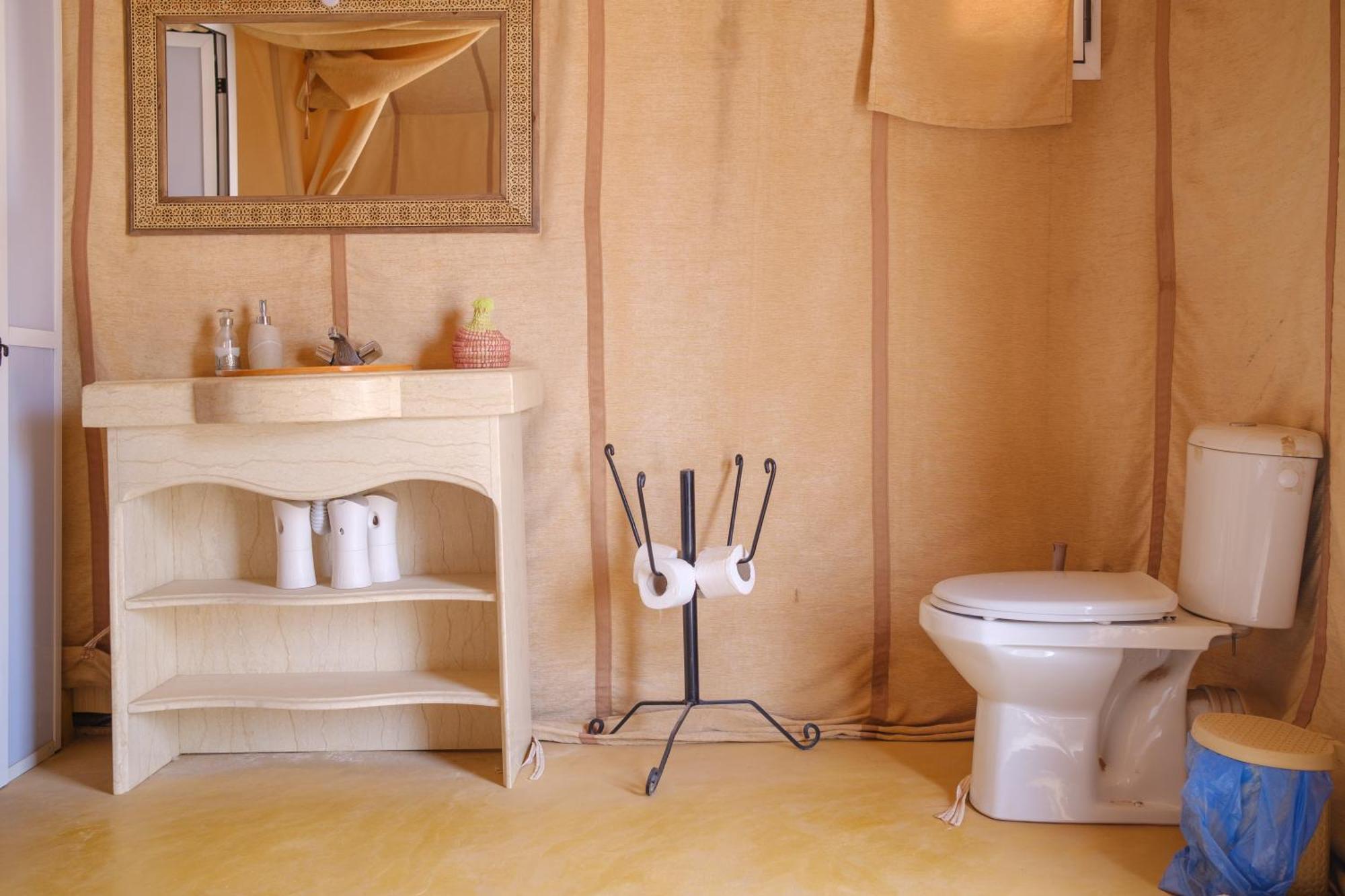 Camel Trips Luxury Camp Hotel Merzouga Bagian luar foto
